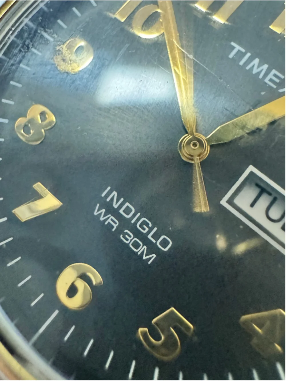 Timex Indiglo Men’s Stainless Steel Back Water Resistant 30M Black Dial 35mm